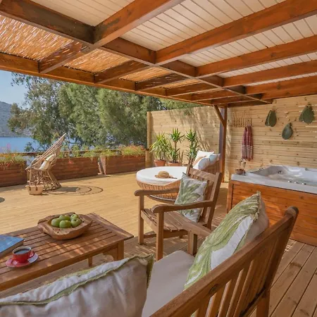 Karia Bel - للبالغين فقط 4* بوزبورون