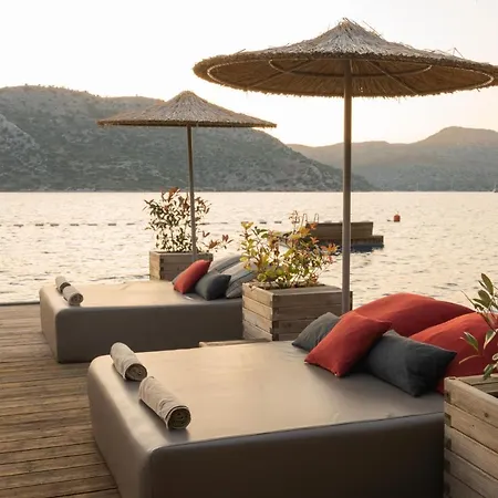 Karia Bel - Adult Only +12 4*