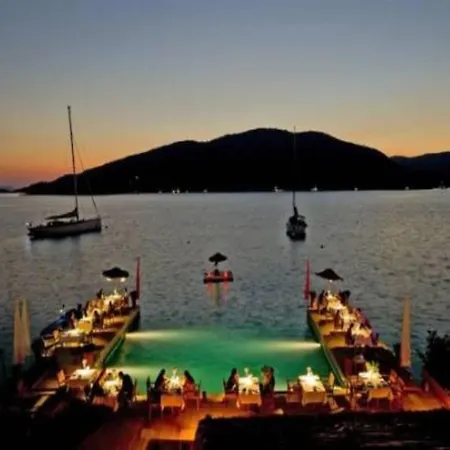 فندق Karia Bel - للبالغين فقط