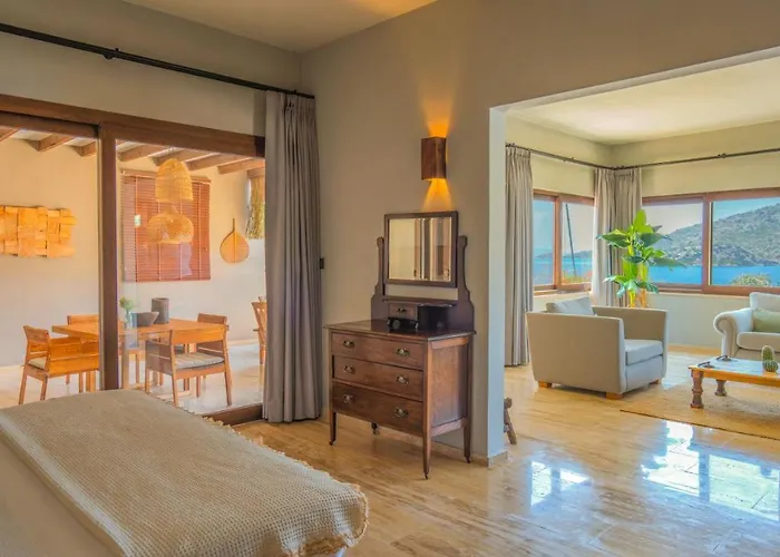 Karia Bel - Adult Only +12 Отель Бозбурун