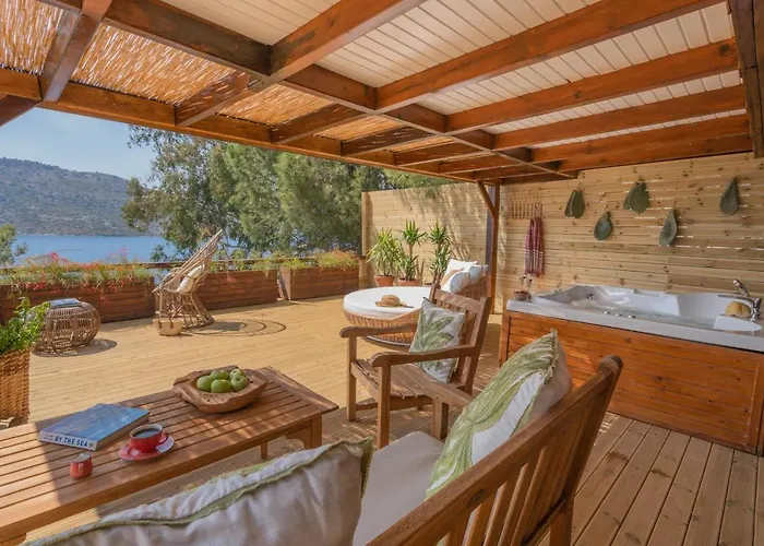 Karia Bel - Adult Only +12 4* Бозбурун