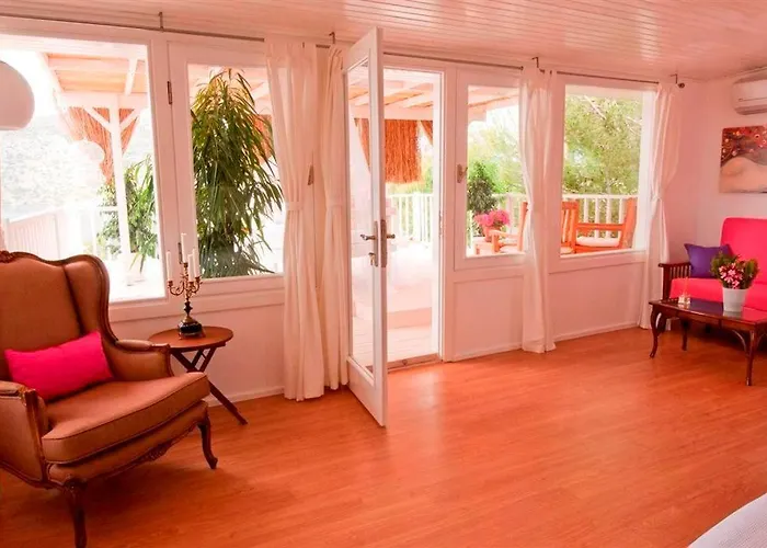 Karia Bel - Adult Only +12 Отель